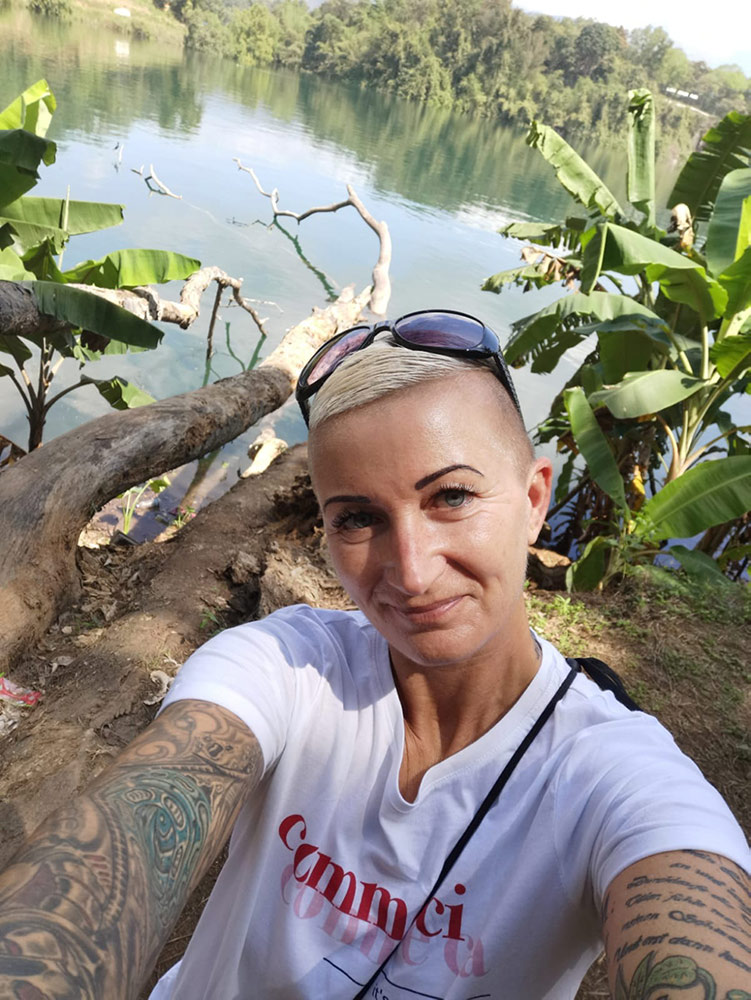 be48a6cf-ec8b-458b-9b0b-8aa38cbf2bfe_small